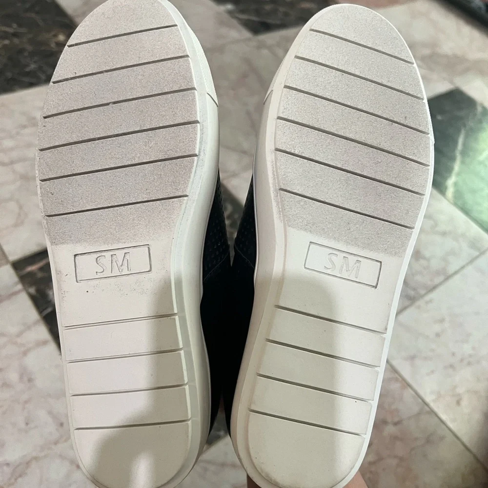 Steve Madden - Picture 3 of 3
